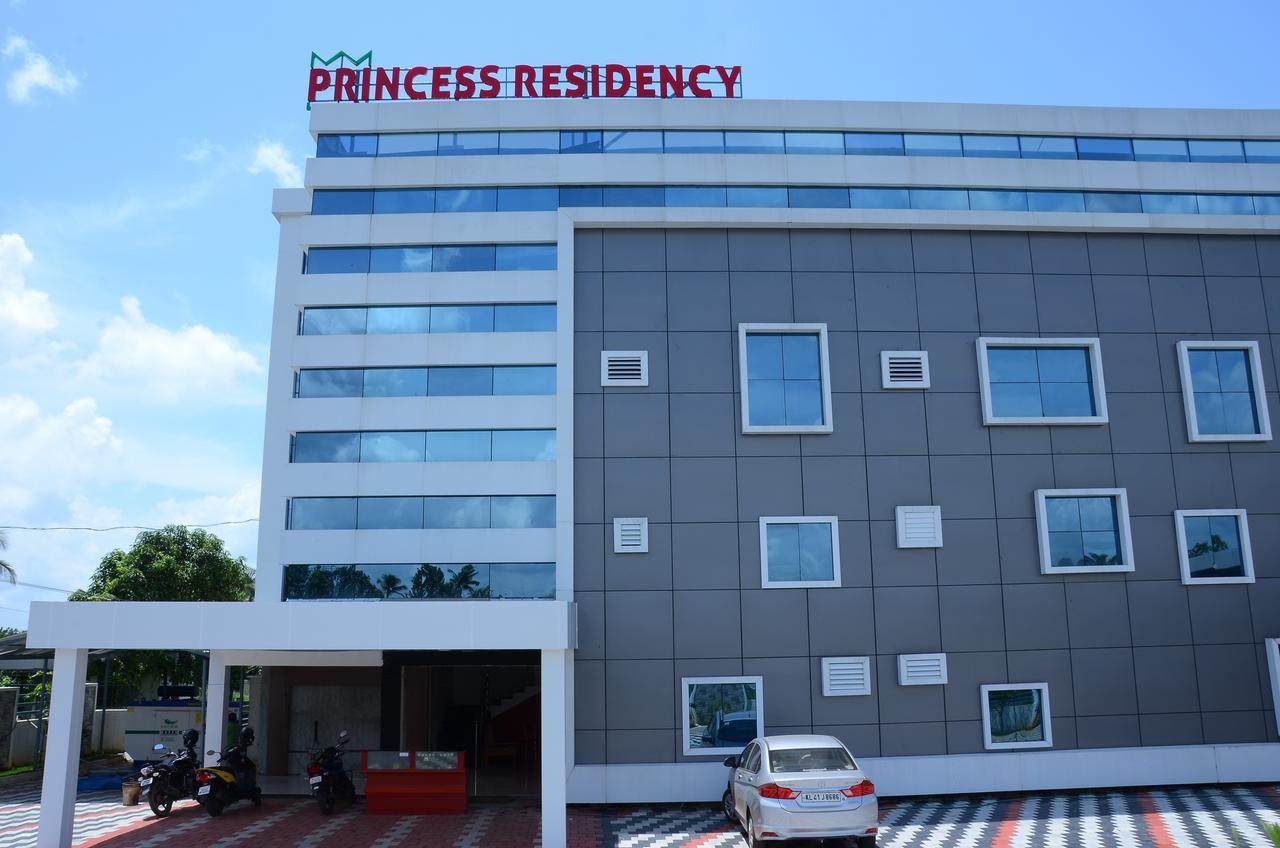 Princess Residency Nedumbassery Εξωτερικό φωτογραφία